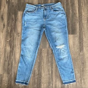 Old Navy size 14 curvy skinny light denim jeans